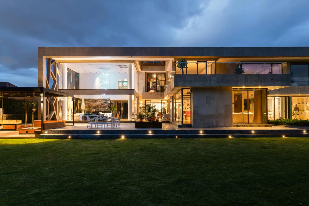 Marrakech outdoor living trends villa with terrace